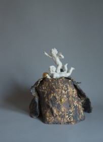 (2016) "A Hegy / The mountain" – Ceramic and Porcelain